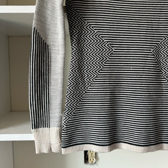 Smartwool | NEW Merino Wool Blend Dacono Striped Sweater - Picture 8 of 14